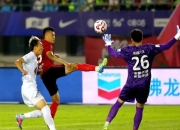 1xBit体育投注-中超赛场上意外发生，球员表现受到关注