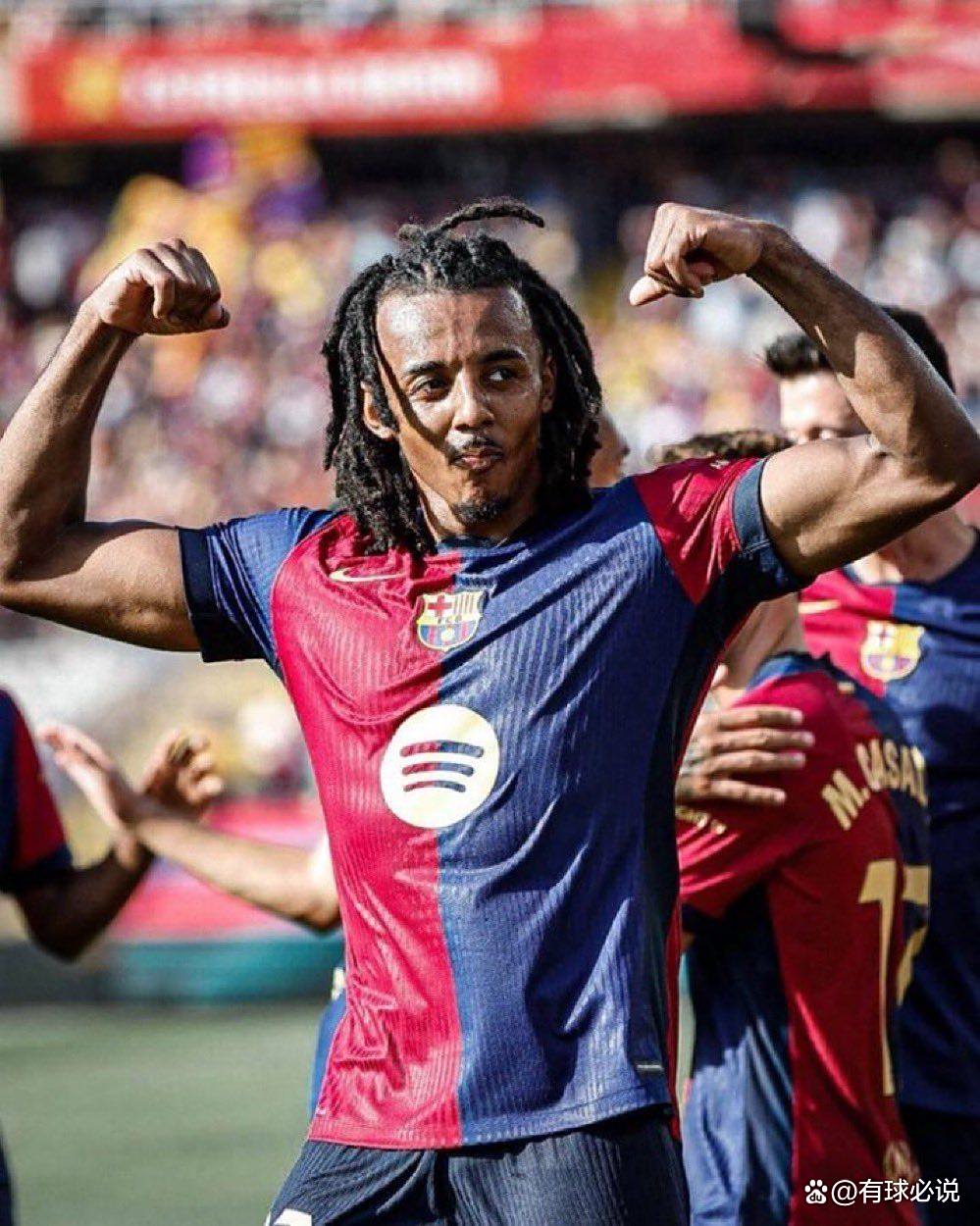 巴萨重要战役在即,全队备战 巴萨重要战役在即,全队备战