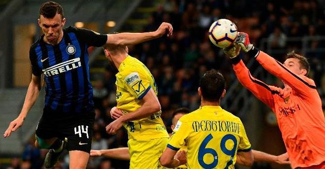 切沃遭遇国米，防线严阵以待的简单介绍