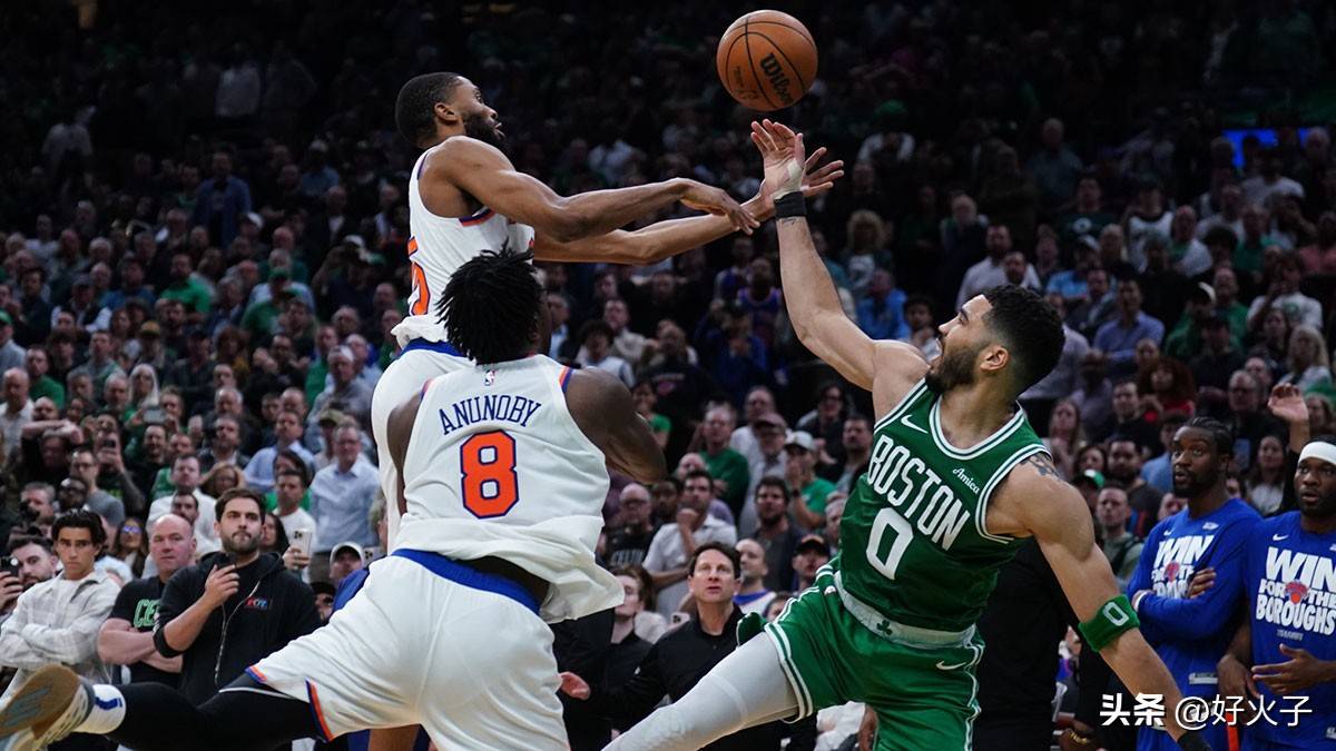 凯尔特人战胜尼克斯,沃克独得35分 凯尔特人战胜尼克斯,沃克独得35分