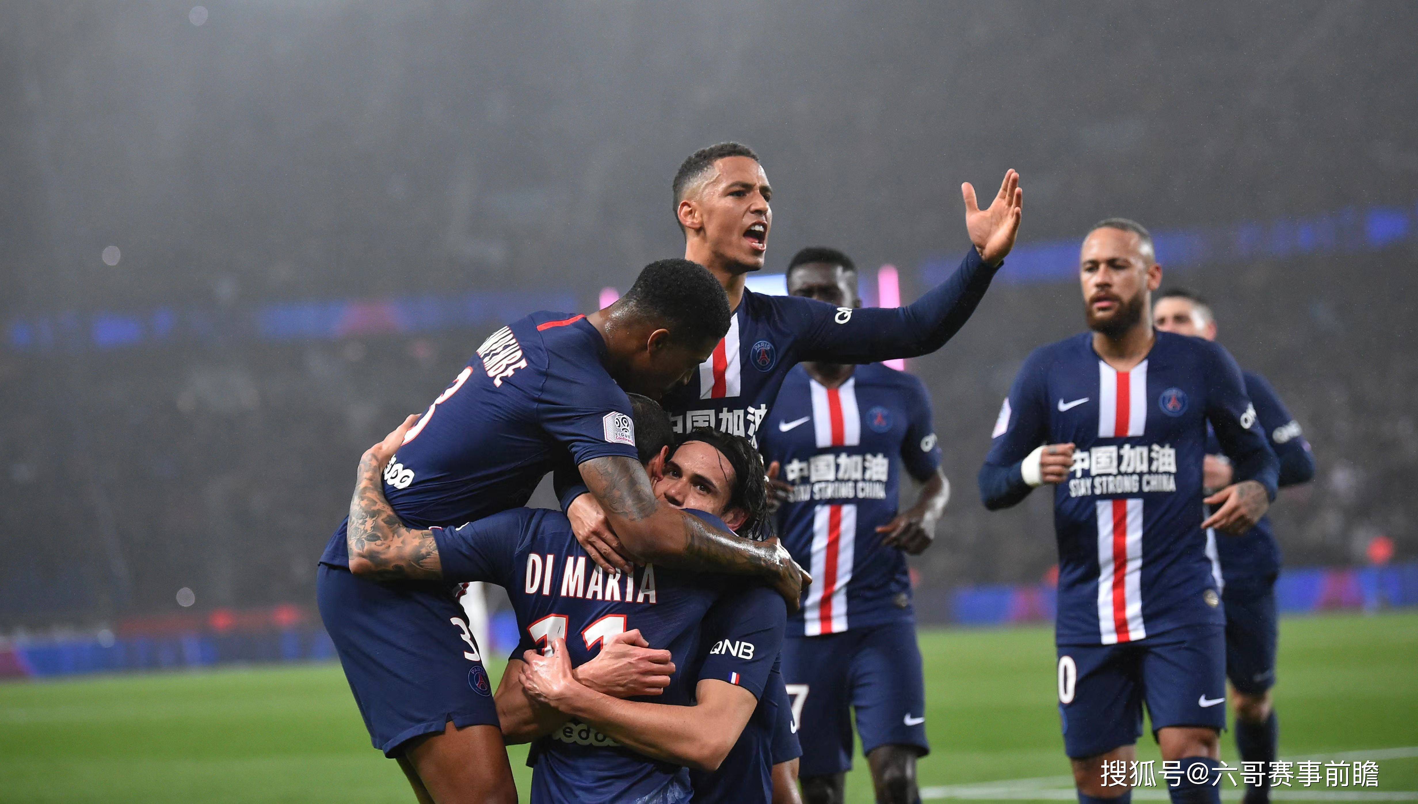 巴黎圣日耳曼客场险胜里尔，取得反弹胜利