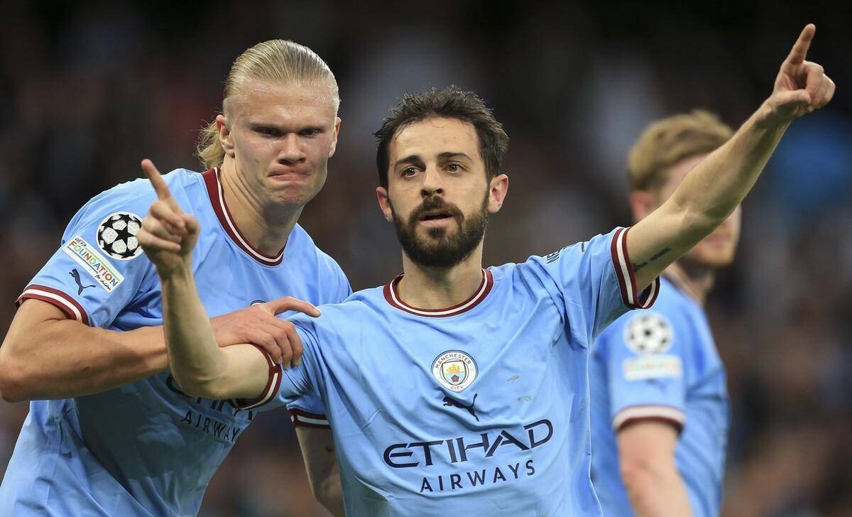 关于纷纷尘土扬起，一场豪门对阵即将上演的信息