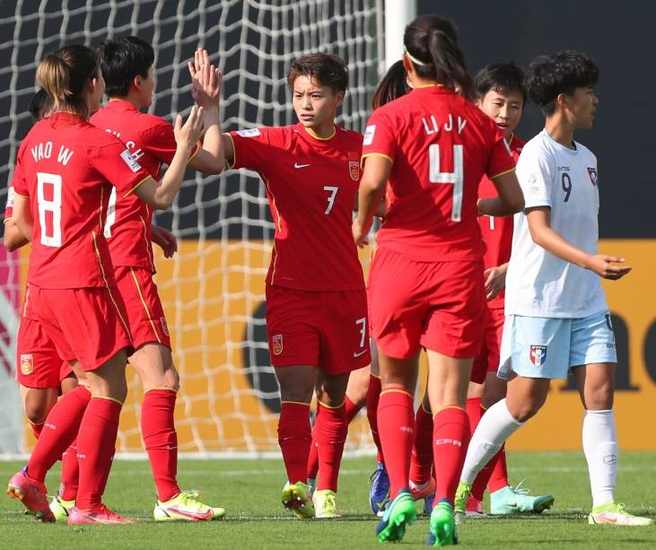 中国国家女足队员备战台湾女足比赛的简单介绍